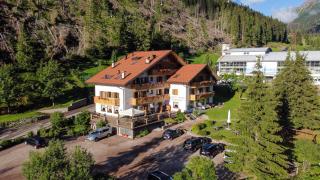 Hotel Malga Passerella - Moena - 0