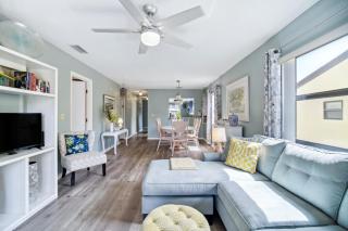 Cocoa Beach Vacation Rental - Walk to Pier! - Cocoa Beach - 5