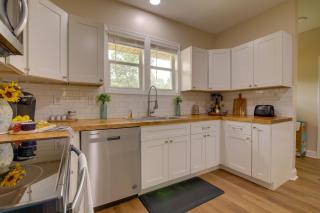 Dog-Friendly Jackson Home Near Downtown Hub! - Jackson - 2
