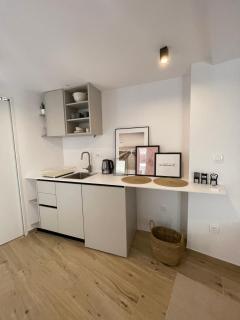 Studio Apartment Saint Luke - Old Town Split - Split - 4