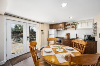 Country Cottage Basement Apartment - Hayden - 7