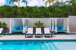 The BRIX Autograph Collection - 6