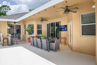 Lakeside Paradise Retreat Heated Pool Near Beach - West Palm Beach - 2
