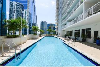 Amazing High-Rise Condo @Brickell with Pool - Miami - 4