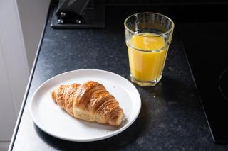 Stunning Home Ideal for comfort by Our Home Short Stays Free parking fast Wi-Fi and plenty of shops and eating options close by - Birstall - 5