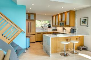 Contemporary Asheville Home with Panoramic Views! - Asheville - 4
