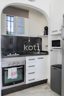 Koti Rentals - Lovely Loft Swim Pool Sea Views - 7