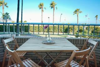 Bonito apartamento en primera línea de playa - Motril - 0
