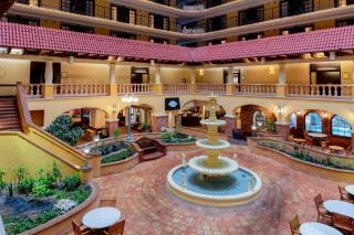 Embassy Suites by Hilton Kansas City Plaza - Kansas City - 7