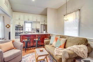 Cozy Savannah Vacation Rental with Fenced Courtyard! - Savannah - 0