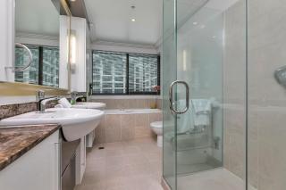 Waterfront Wonder + Cp! - 1