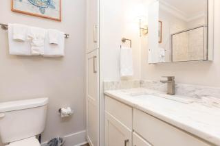 West Side Cottages N home - 1