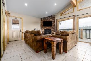 The Lodge at Duck Creek - Duck Creek Village - 3