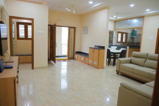 Padma Homes Stay- Luxury Service Apartment 1BHK & 2BHK & 3BHK - Tirupati - 7