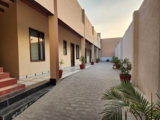 Hotel Panipat Town House - 0