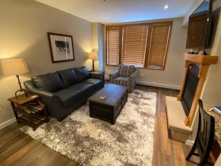 Ski-In/Ski-Out Zephyr 1 Bedroom Condo Winter Park - 6