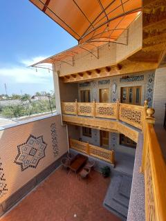Hanifa Boutique - 9