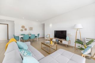 Seaview Serenity with Pool & Garden - Quarteira - 8