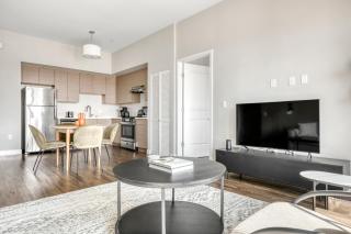 North Hollywood 2br w pool gym prime NoHo LAX-921 - 8