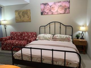 Royal Bed - Royal Sentul Park Apartment - Kedungmanggu - 0