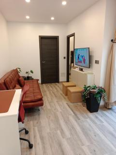 LEBANA PLAZA JULIAN - 5