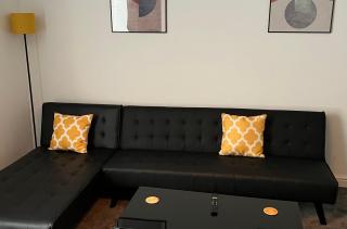 Spacious ground floor suite comfortably sleeps up to eight - 2