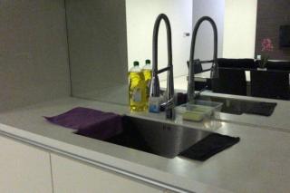 3 Guests,200m to KLCC & Pavilion Mall with Netflix - 3