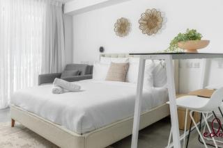 דירת סטודיו עם מרפסת במתחם סי סייד - By Edomlux - 9