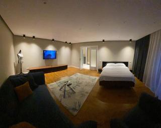 Valivillas Studio & Apartaments - Bucharest - 1