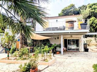 Joli haut de villa à deux pas de la mer et piscine - 9