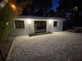 six fours les plages logement maison - 1