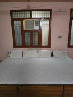 Hotel Shubhadra Guest House - 8