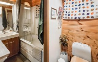 4 Bedroom Cozy Home In Røldal - 3