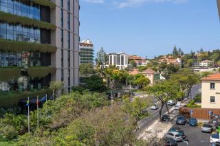 D.Henrique I apartamento frente ao Savoy Palace - Funchal - 3