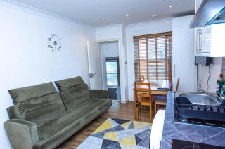 Evergreen Apartments-Flat 4, London - Londra - 9