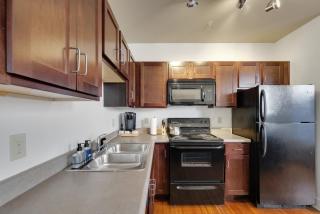 Historic Guthrie Coke Lofts, Downtown Louisville - 3