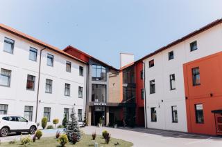 Arta City Hotel - Yavoriv - 0