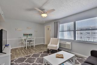 Coastal Waters 214, 2Nd Floor 1 Bedroom Ocean View Condo - New Smyrna Beach - 4