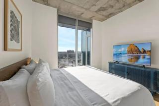 NEW 1BR Scenic Retreat with Rooftop pool on Rainey St - Austin - 4