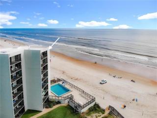 Ocean Front 1-1 Condo Located At Ocean Trillium 804 - New Smyrna Beach - 9