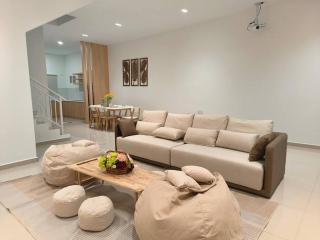 SecreteGarden627 3 storey 5r4b PartyHome 12-20pax - Malaca - 6