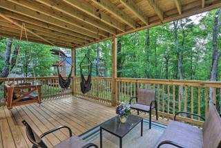 Sprawling Blowing Rock Escape with Theater and Hot Tub - 5