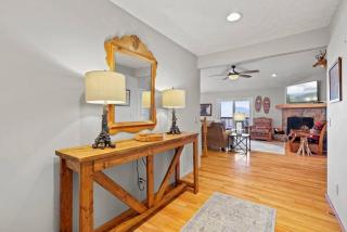 Beautiful Mountain Retreat with Big Views - Sugar Mountain - 8