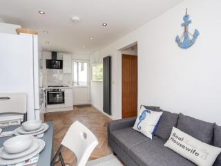 The Cove - Holyhead - 3
