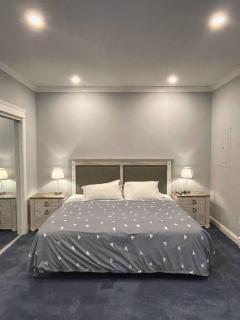 Riverside Retreat Waterfront Guest House - Groton - 3