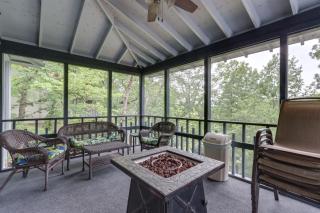 Hot Tub and Fire Pit Margaritaville Resort Home! - Osage Beach - 9