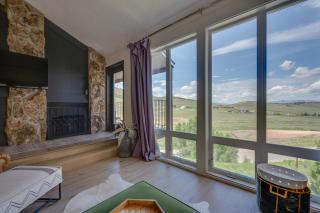 Ski-InandSki-Out Granby Ranch Condo with Mountain View - 5