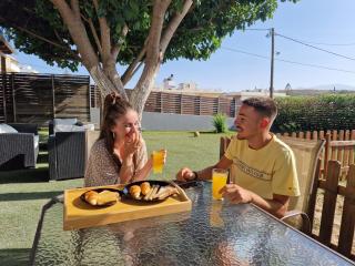 Stelios House w Courtyard - 0
