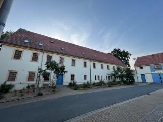 stilvolle Dachgeschoss-Wohnung in Top-Lage - 1