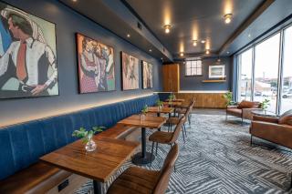 The Bee Hotel, Danville - 2